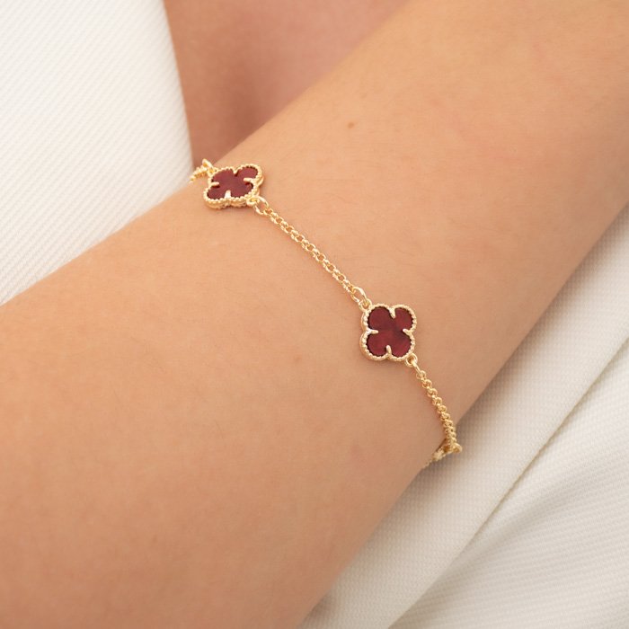 Pulseira com Três Trevos Pequenos Marsala